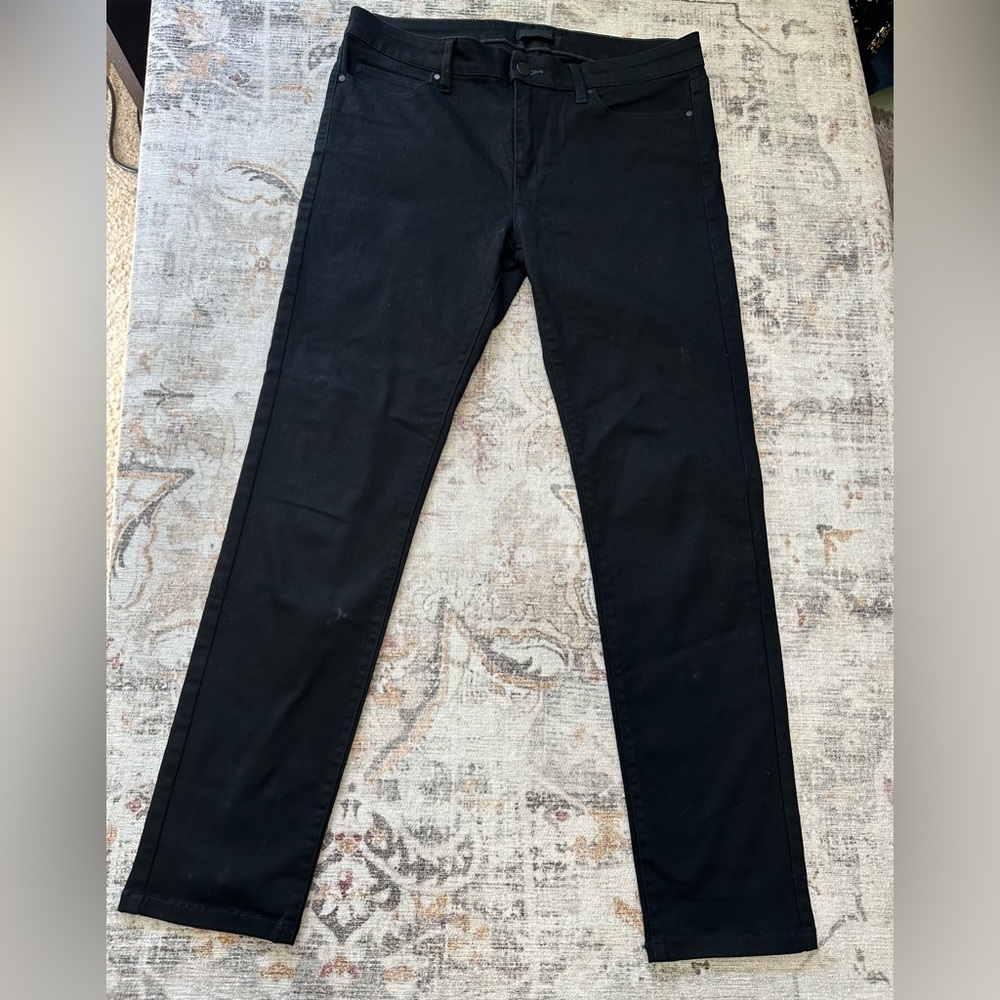 Uniqlo Black Skinny Jeans